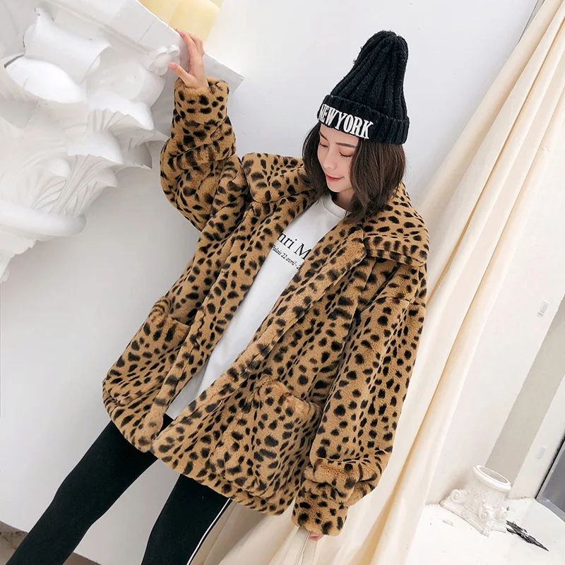 Fur & Faux Fur Leopard print large size Long sleeve Fashion Women Fur Coat New Short High quality Winter Women Fur Coat NUW358