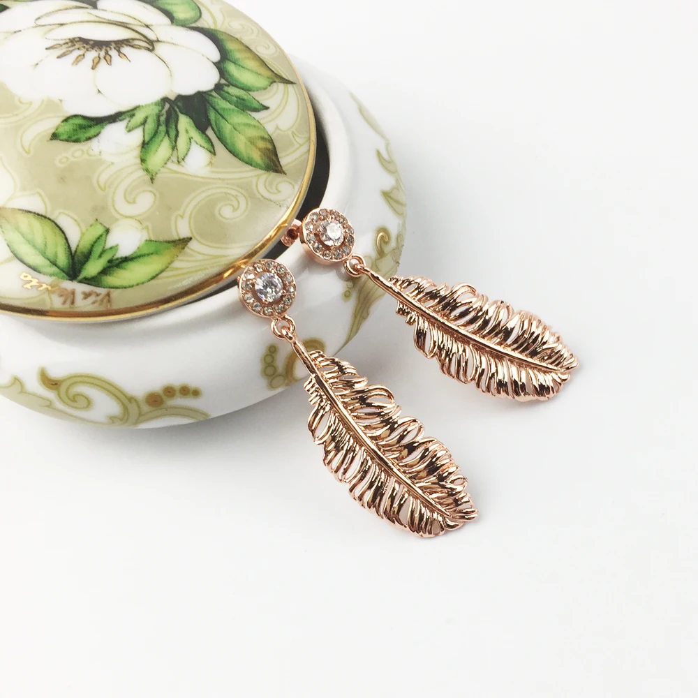 Серьги гвоздики из серебра 2018 пробы с перьями романтические ювелирные изделия