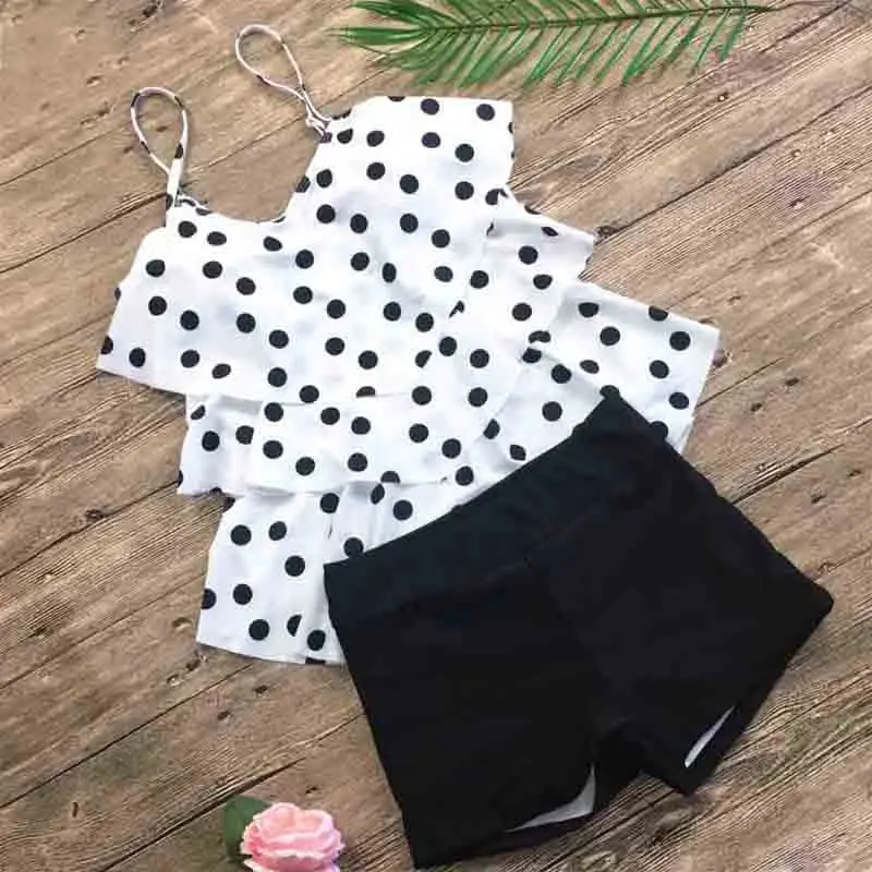 Women's Two Pieces Swimsuit Polka Dot Ruffled High-neck Halter Top with Blakc Short Pant Bottom Tankini Set | Спорт и