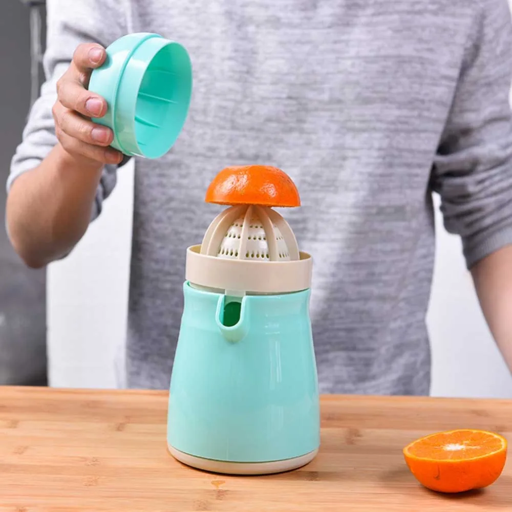 

Meijuner Squeezers Fruit Orange Portable Manual Lemon Juicer Orange Juice Penguin Juice Cup For Home Canteen Restaurant Decor