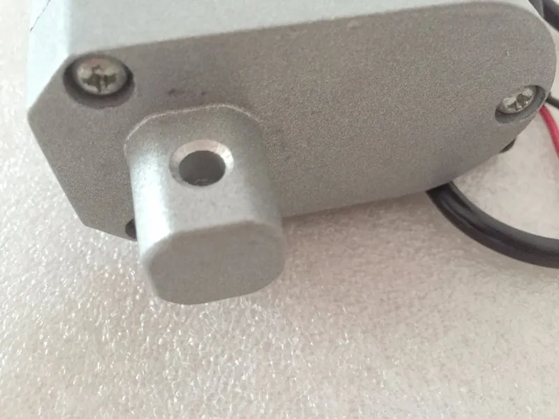 Электрический линейный привод 24 В постоянного тока двигатель 100 мм ход