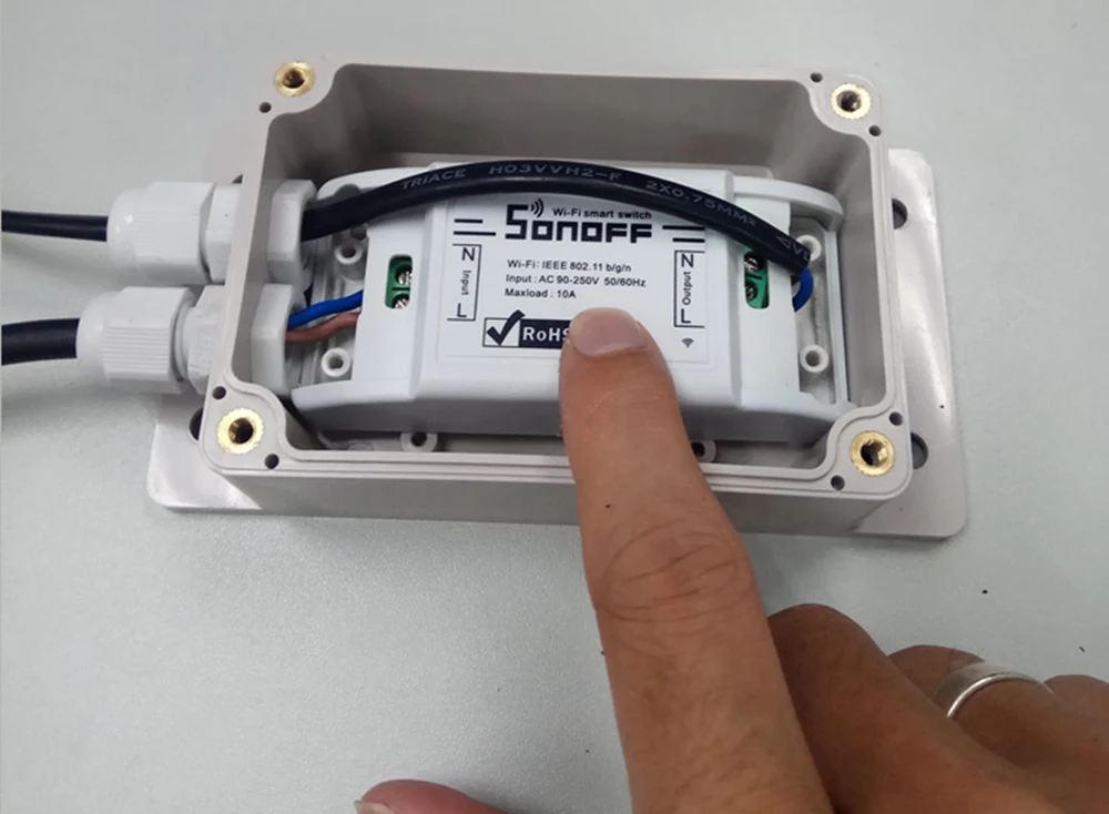 ITEAD Sonoff базовый умный Wifi переключатель DIY умный беспроводной пульт дистанционного управления умный дом контроллер 10A 90-250 В Работа с Alexa