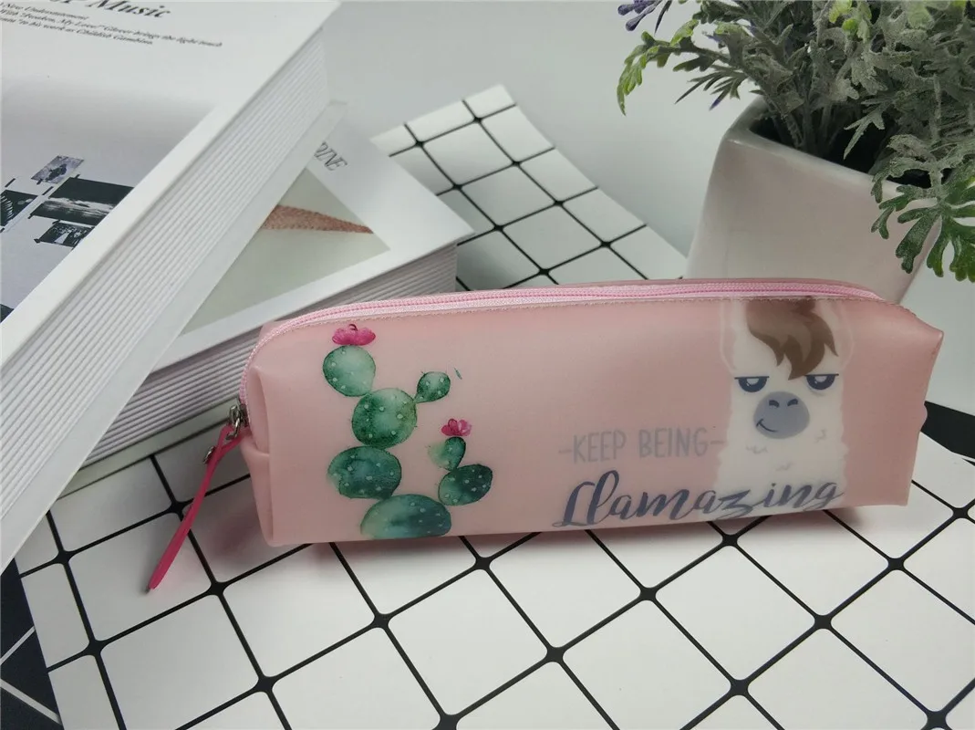 1 шт. кавайный чехол для карандаша прозрачная гелевая Сумка милый розовый рисунок Фламинго школьные принадлежности карандаш коробка подарок канцелярские принадлежности для студентов - Цвет: Фиолетовый