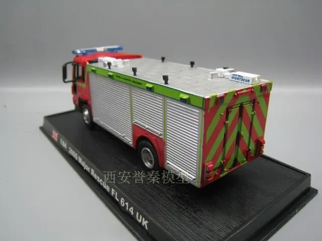 Флэш игрушки AMER 1/64 Модель 2000 для крупной спасательной команды FL 614 UK Fire Engine литые