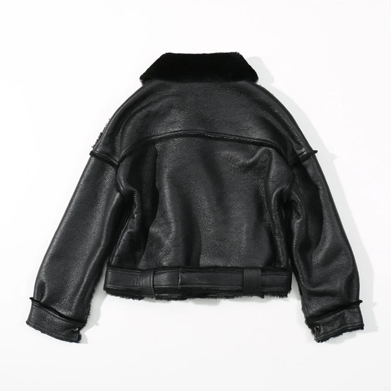 Куртка женская из овечьей кожи черная на молнии с ширинным воротником лацканами