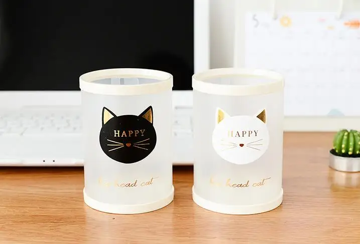 1 Pcs Kawaii Round Animal Cat Dog Number Starry Sky Office Desk PP Pen Holders Pencil Container Storage Organizer Stationery - Цвет: Сливовый