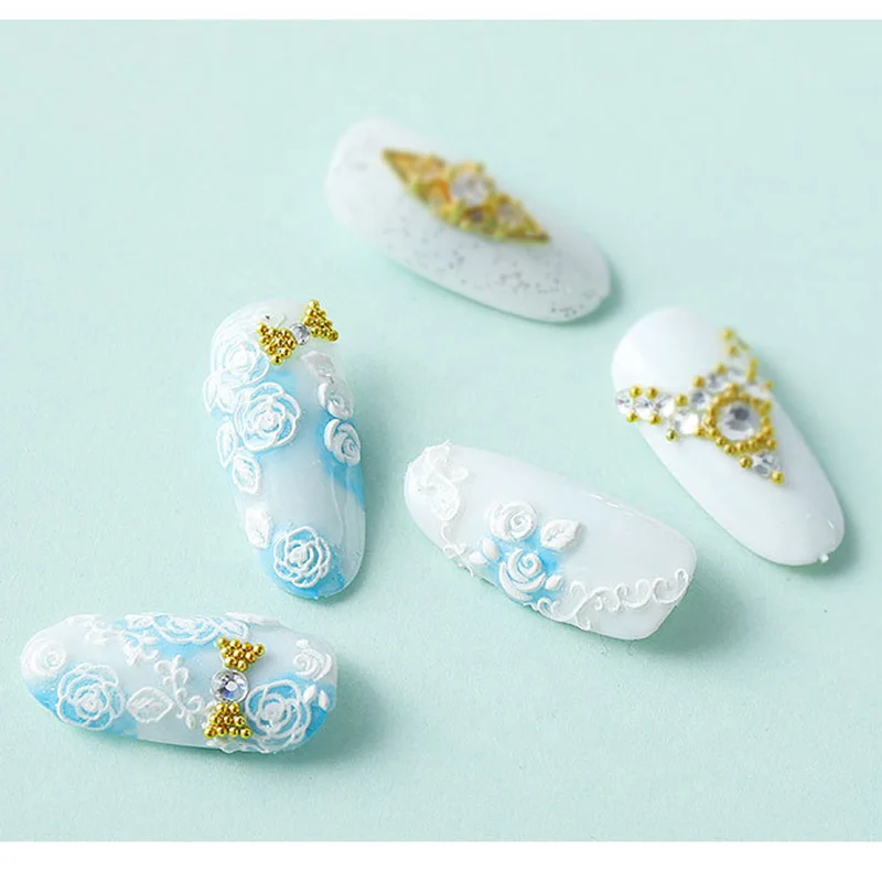 Наклейка для дизайна ногтей с выгравированным акриловым рисунком 5D белая