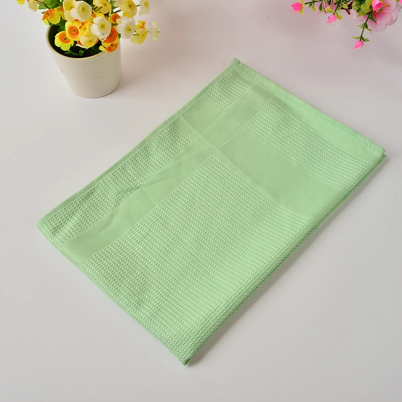 Цветное полотенце с микрофибрами для чистки кухни стол красочное прочное