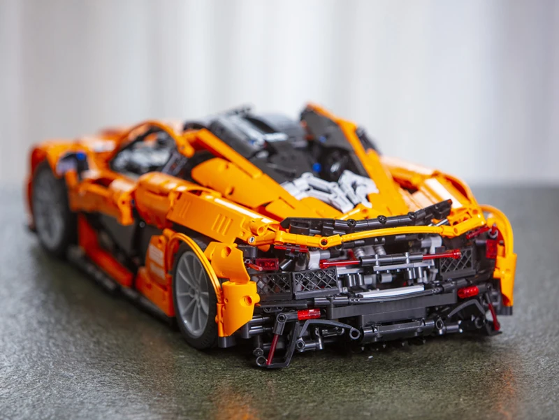 В наличии 20087 техника серии MOC-16915 Оранжевый Супер гоночный автомобиль модель