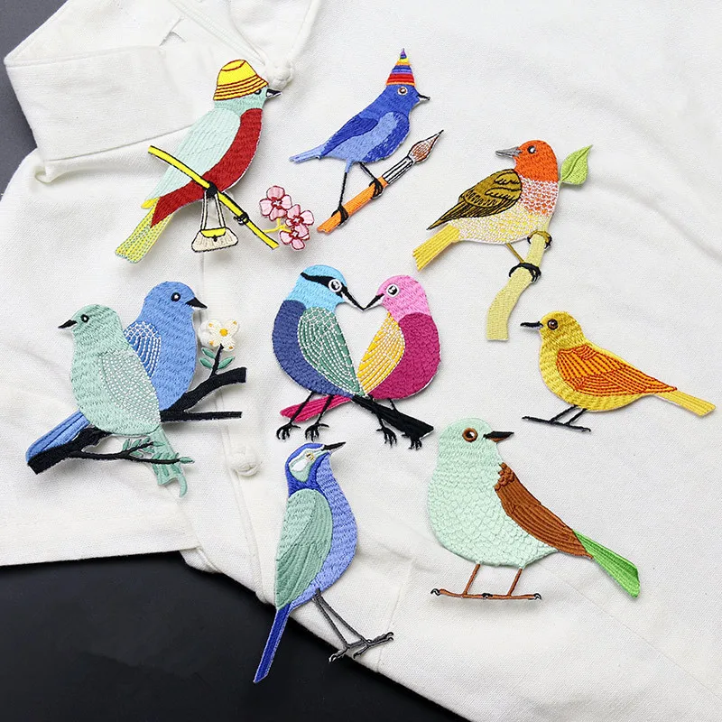 

1PC Cartoon cute kiss birds patch decals clothes dress embroidery make up clothes small iron on patches