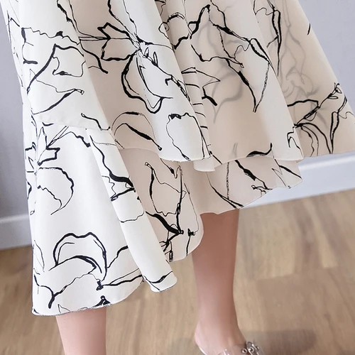 Женская шифоновая юбка макси асимметричная черная с высокой талией и цветочным