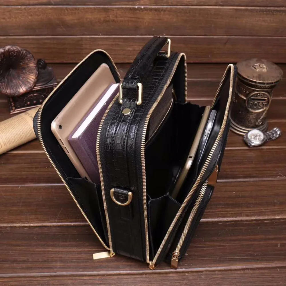 Рисунок 4 - Мужская сумка через плечо из 100%