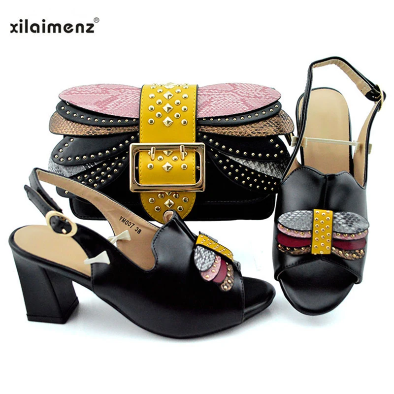 Комплект из женских туфель и сумочки в африканском стиле Цвет Черный Итальянская