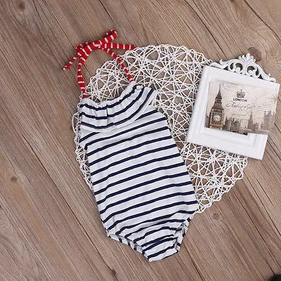 Детский слитный купальник в полоску с лямкой на шее и открытой спиной | Спорт