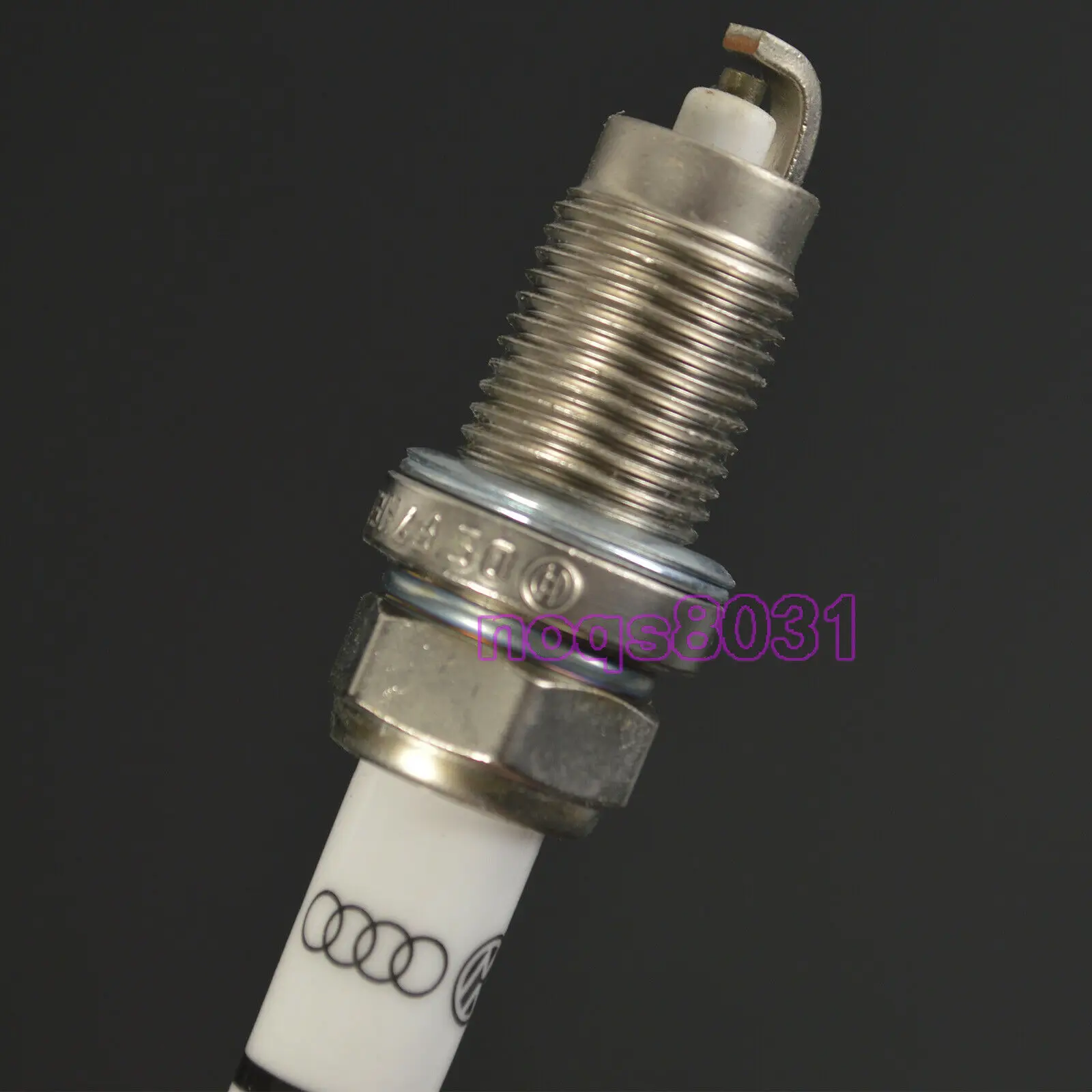 Набор 4 новых свечей зажигания 101905601B F7HER2 для VW Golf Fox Новый Жук Skoda Fabia | Автомобили и