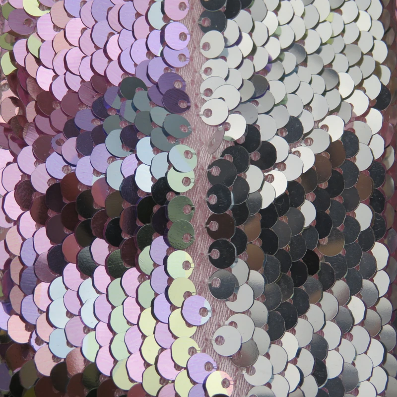 50 ярдов 75 мм Горячие продажи Блестящая радужная голограмма серебряная лента из пайеток для украшения платья Принимаем заказы на индивидуальную настройку.