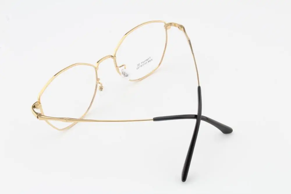 Мужские очки для коррекции зрения в титановой оправе квадратные корейские