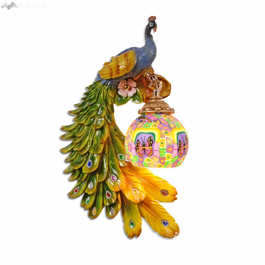 LFH Модная креативная настенная лампа из смолы павлина прикроватная для спальни