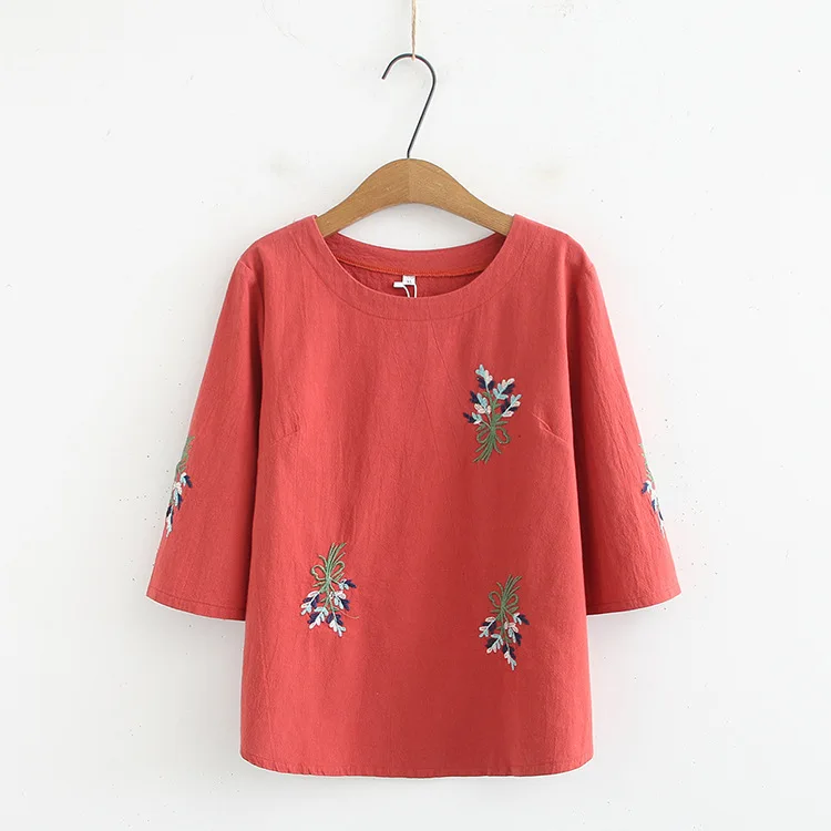 Большие размеры женские повседневные 2019 летние модные топы вышитые футболки с