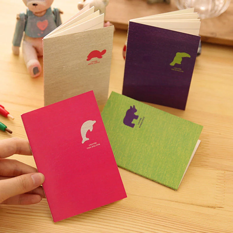 

4pcs/lot 12*8.5cm Candy Colored Animals Interesting Little Notebook Portable Notebook Diary Stationery Student Prizes Small Book