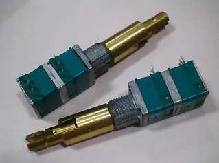 10 шт./лот японский Альп Тип RK097 прецизионный потенциометр двойной вал