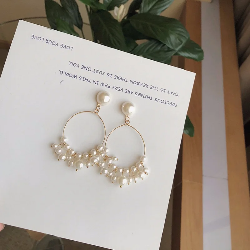 Новый темперамент большой круг преувеличенный жемчуг массивные серьги-капельки