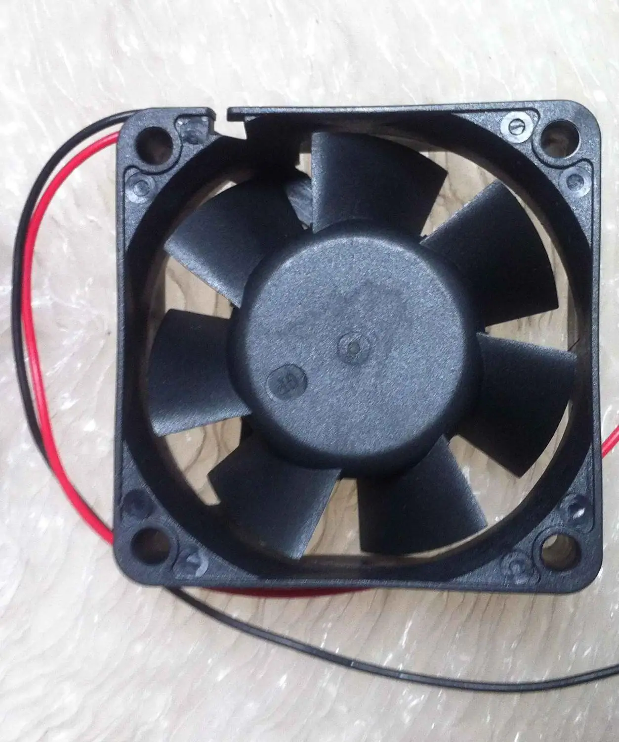 Y.L вентилятор D60SM 12 DC 12V 0.14A 60x60x20 мм 2 провод Сервер охлаждения|Кулеры и системы