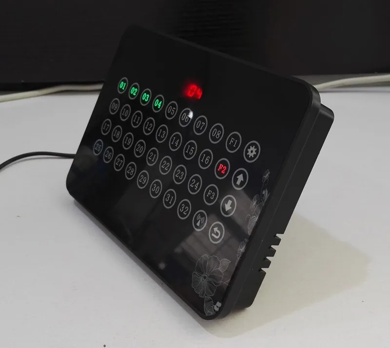 Приемник системы вызова для ресторана и стола приемник показывает номер 32 групп