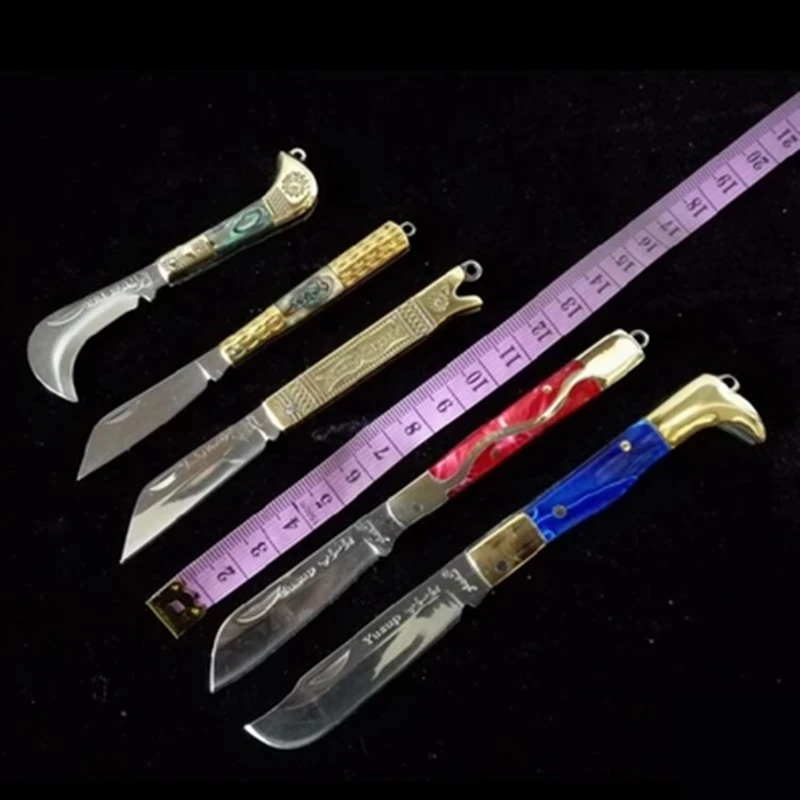 

Mini Knife Survival Folding Military Knives Portable Rescue Tools Keychain Camping Tool Hunting Pocket Military Pendant