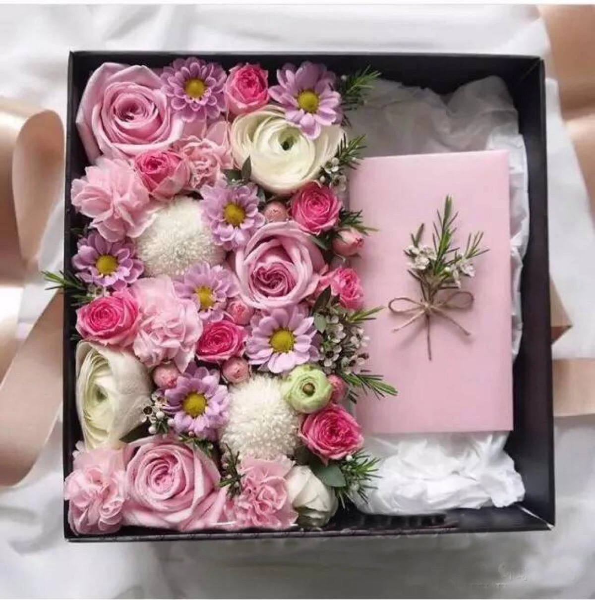 Goddess's Day Simple And Light Folding Flower Box Square Rectangular Jacquard Gift Packing | Дом и сад