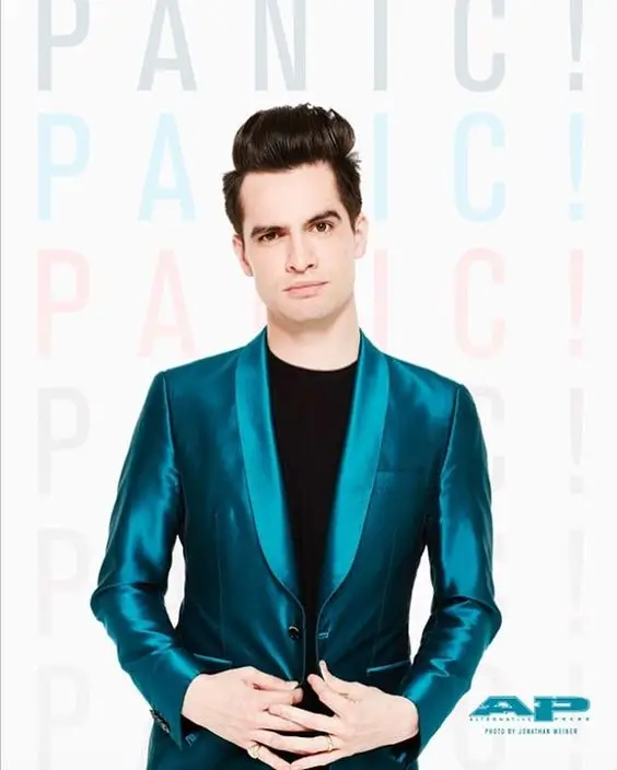 Новинка 2017 дизайнерский Зеленый атласный мужской костюм облегающий смокинг из 2