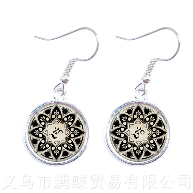 Модные 2018 новые ювелирные серьги для женщин с символом Ом подвеска йоги из хны