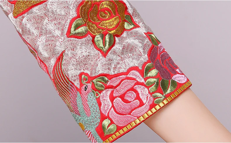 

China Style wedding dress Bridal Gown Embroidery cheongsam Elegant toast suits Overseas Traditional bride Qipao Dresses womens