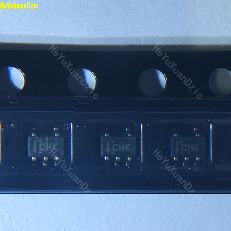 

10 шт./лот SN74LVC1G86DCKR IC GATE XOR 1CH 2-INP SC-70-5 новый оригинальный продукт