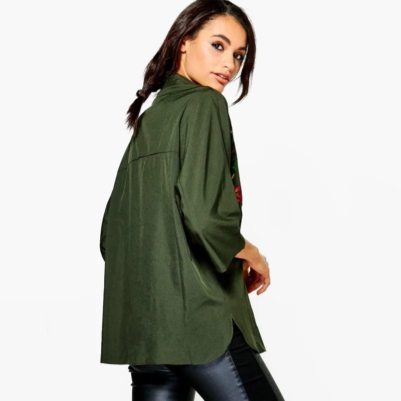 Fashion casual solid color simple flower embroidery shirt camiseta women blusa feminina blouse B174 |
