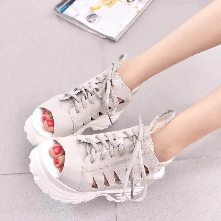 Летние женские босоножки на высоком каблуке 10 см танкетке с сетчатым узором