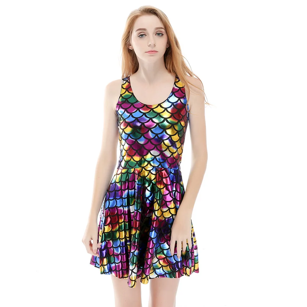 Мини платье без рукавов летнее карамельных цветов с рисунком рыбьей чешуи