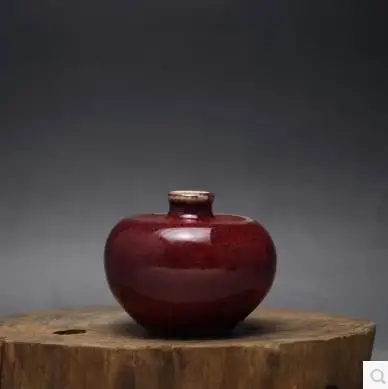Старинная фарфоровая ваза QingDynasty красная глазурь в форме яблока ручная роспись
