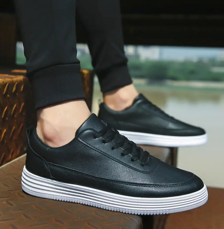 Zapatillas blucas hombre; мужские кроссовки на массивном каблуке; обувь из вулканизированной кожи; простая обувь с круглым носком; мужская белая повседневная обувь; Мужская обувь; Walkerpeak - Цвет: black