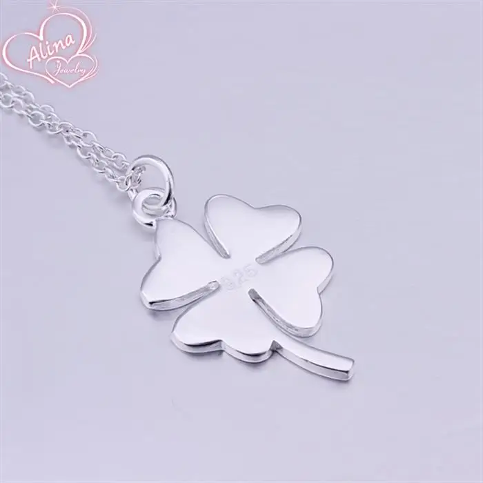 Оптовая продажа Цепочки и ожерелья Посеребренная Four Leaf Clover кулон модные