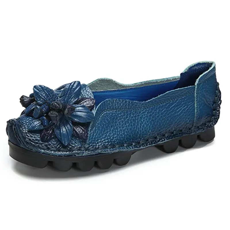 Socofy Vintage Flower Genuine Leather Flats Women Shoes Casual Slip On Moccasins Loafers Retro Soft Sole Ladies Shoes Flat