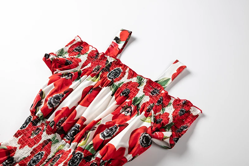 Женское модельное платье на бретелях спагетти Красное длинное с цветочным