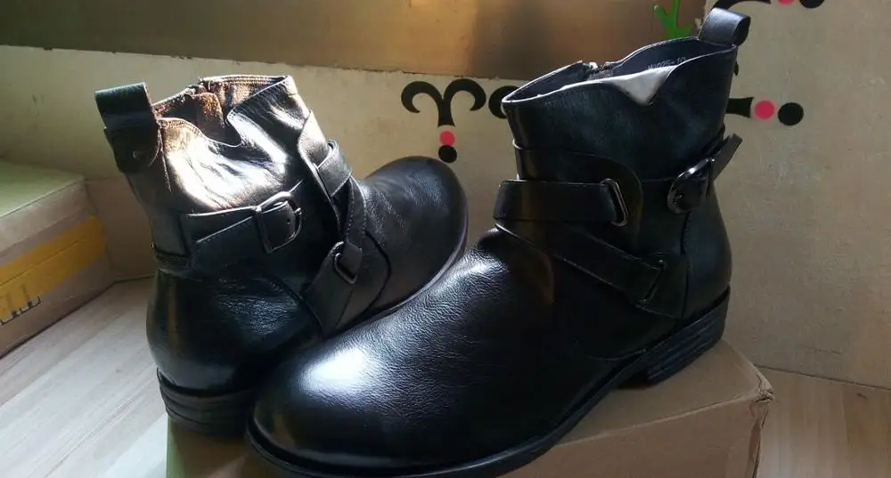 Модные Винтажные ботинки с пряжкой из коровьей кожи мужские Ботинки Martin короткая