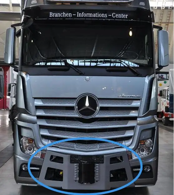 Передний искусственный буксировочный крючок декоративный для 1/14 RC трактора MAN TGA