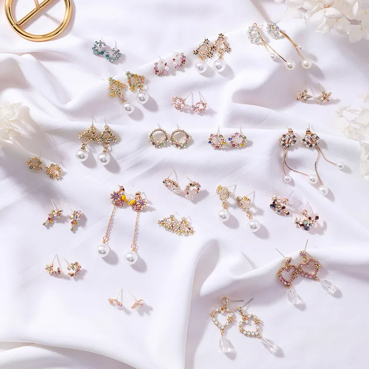 SHIFEEL 2018 новые корейские стильные милые и цветные серьги-гвоздики со стразами