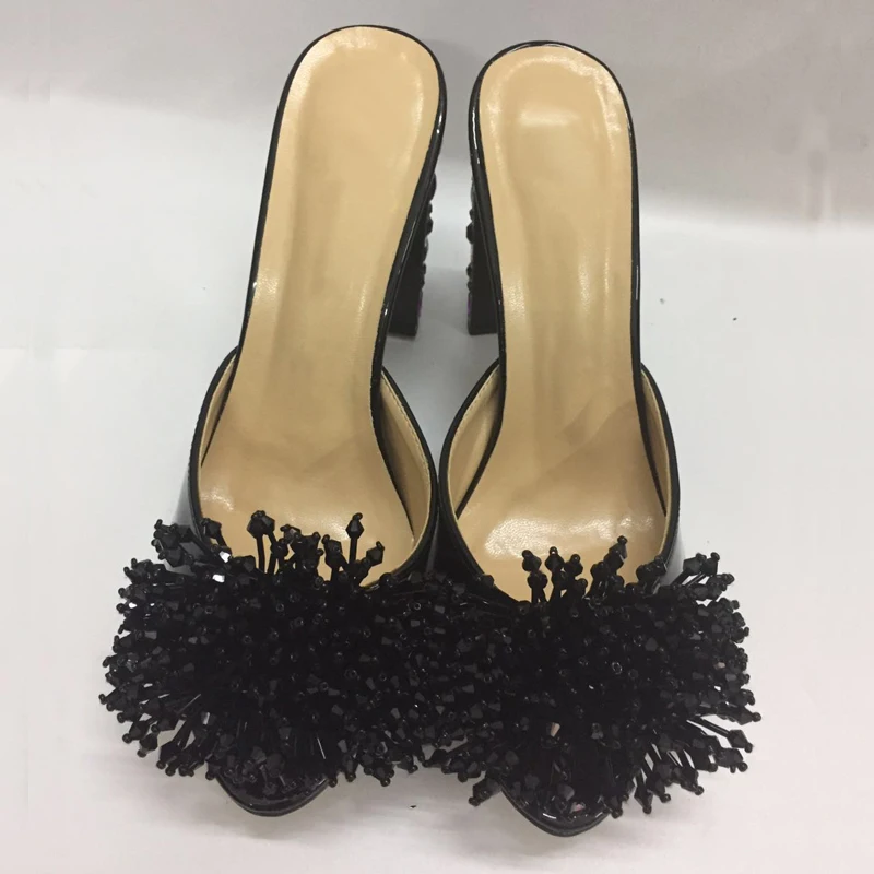 Мюли женские на высоком каблуке цветные шлепанцы со стразами украшенные