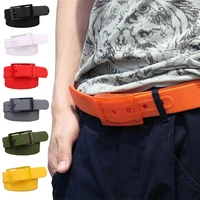 10 colors women plastic adjustable rubber belt for men solid color buckle belt unisex belt outdoor must have denim fashion belt