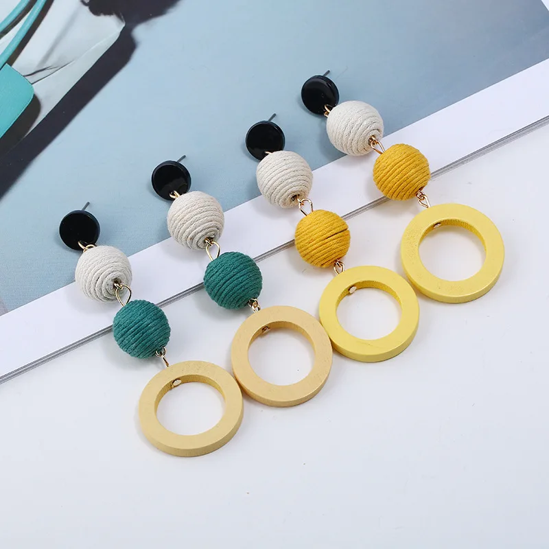 Женские Геометрические серьги пусеты длинные деревянные цветные шарики для