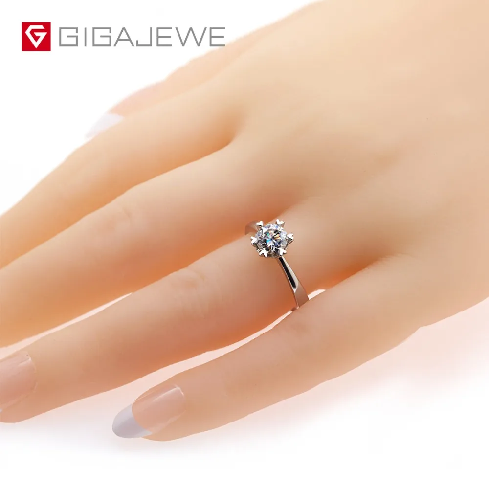 GIGAJEWE Moissanite кольцо 0.8ct 6 мм круглой огранки VVS F цвет Лаборатория алмаз 925 серебряные ювелирные изделия мода символ любви женщина подарок подруге