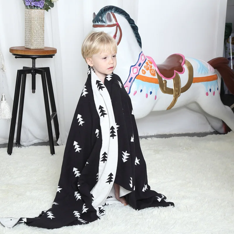 Бесплатная доставка подарок многоцветные треугольники рисунок с деревьями